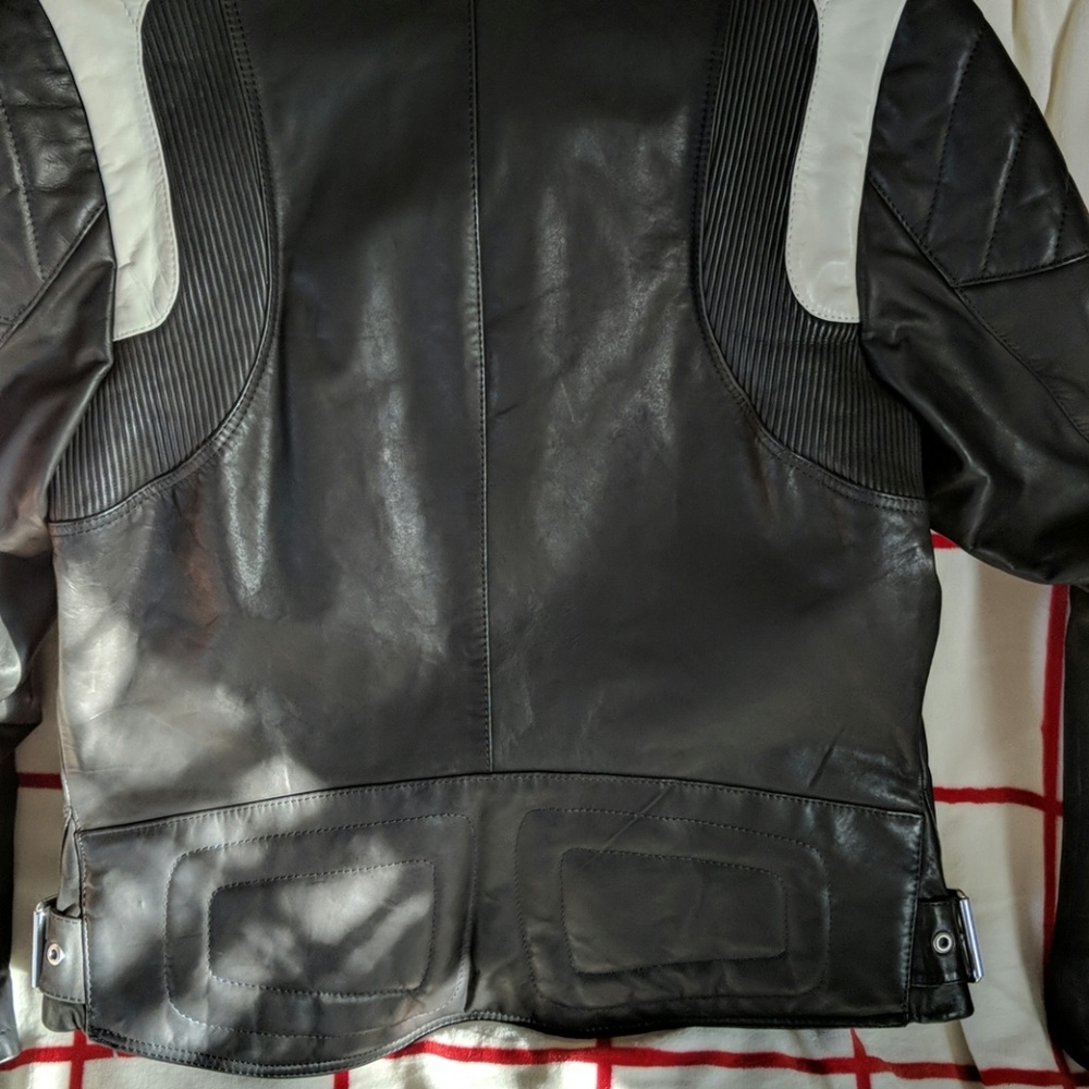 Leather Jacket - Picture 6 of 8